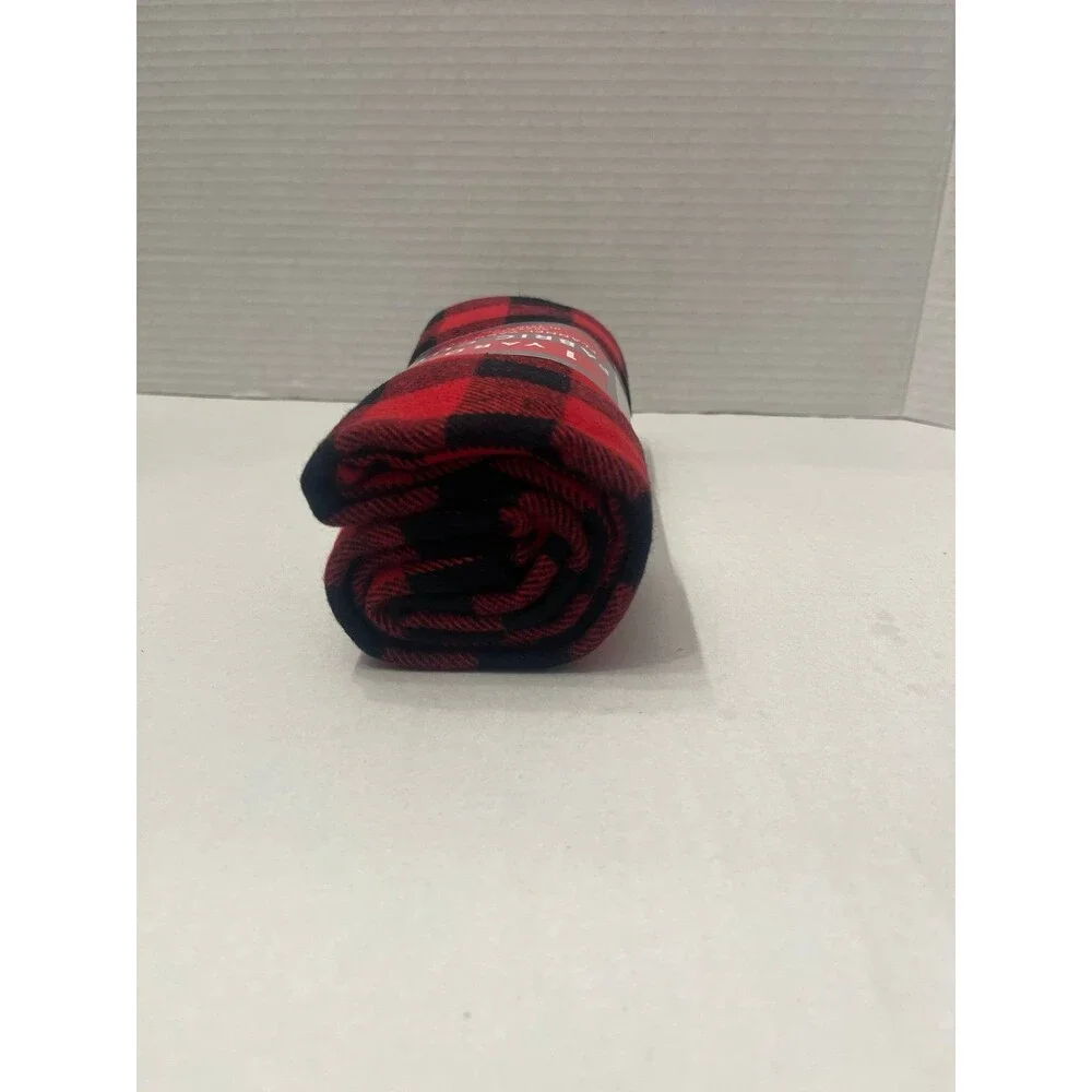 1 Yard Flannel Fabric Cut Red Black Buffalo Plaid RTC Fabrics New With Tag
